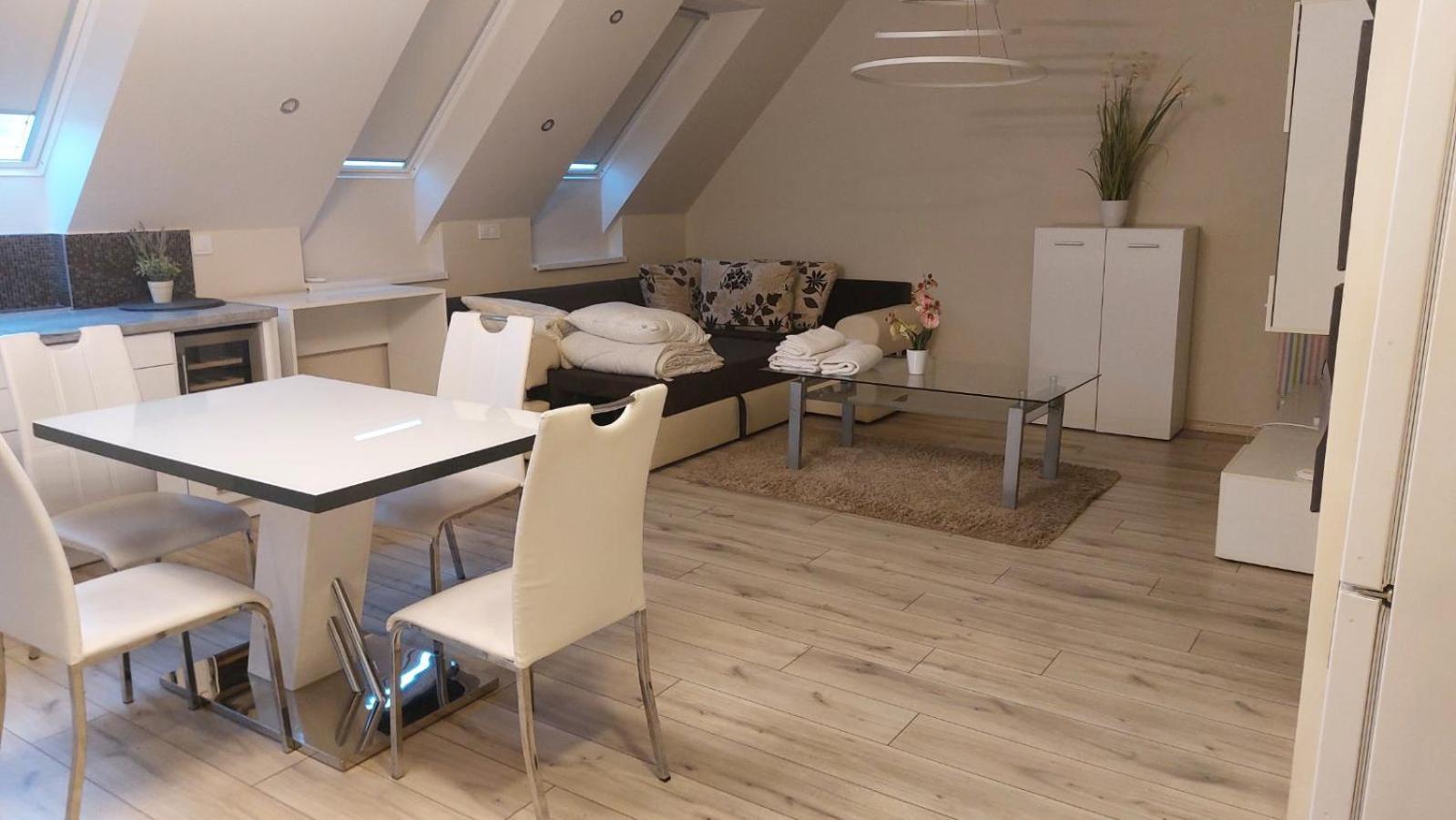 Hajnal apartman Apartment Szeged Bagian luar foto